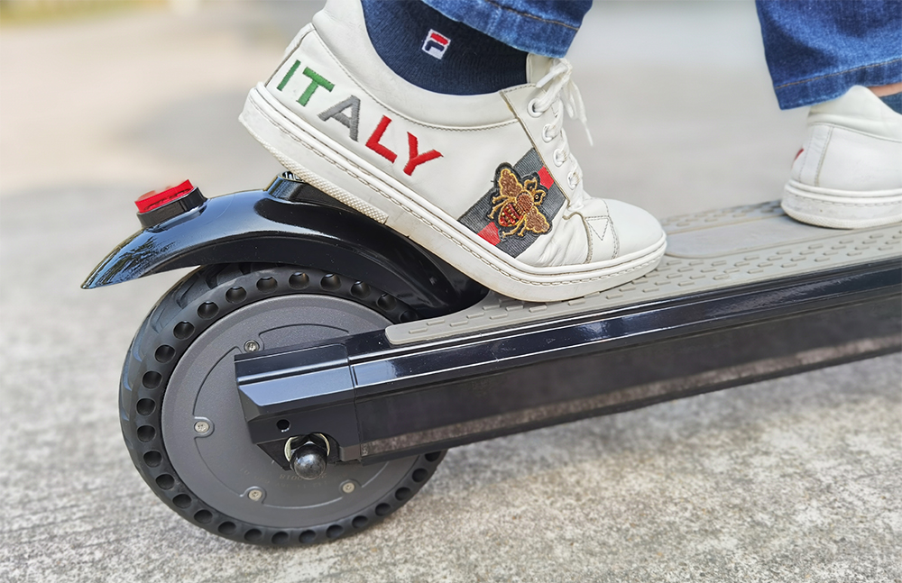 Kukudel 856 Folding Electric Scooter 8.5 Inch Tire 350W Motor 36V 7.5Ah Battery Max Speed 25km/h LCD Display 22-26km Max Range Aluminium Alloy Body - Black 19 Kukudel 856 Folding Electric Scooter 8.5 inch Tire 350W Motor 36V 7.5Ah Battery Max Speed 25km/h LCD Display 22-26km Max Range Aluminium alloy body - Black