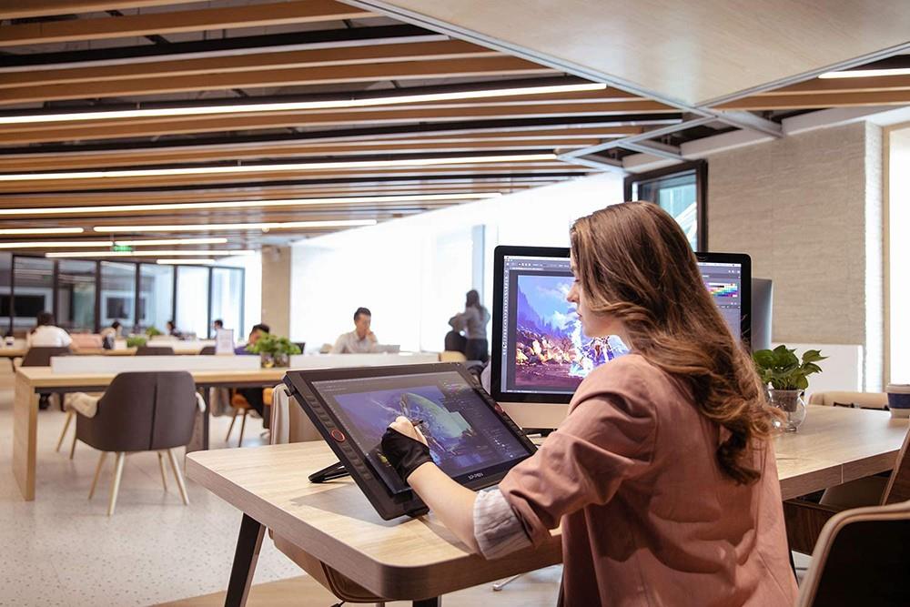 XP-PEN Artist 22R Pro Graphic Tablet with 21.5 Inch FHD Display, PA2 Battery-free Stylus, for Drawing, Design, Editing, Compatible with Windows, Mac - Black