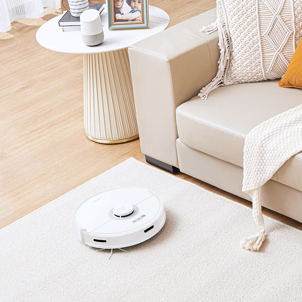Roborock Q7 Max Robot Vacuum Cleaner 2 In 1 Vacuuming and Mopping 4200Pa Powerful Suction LDS Navigation 3D Mapping with 470ml Dustbin 350ml Water Tank 5200mAh Battery APP Control- White