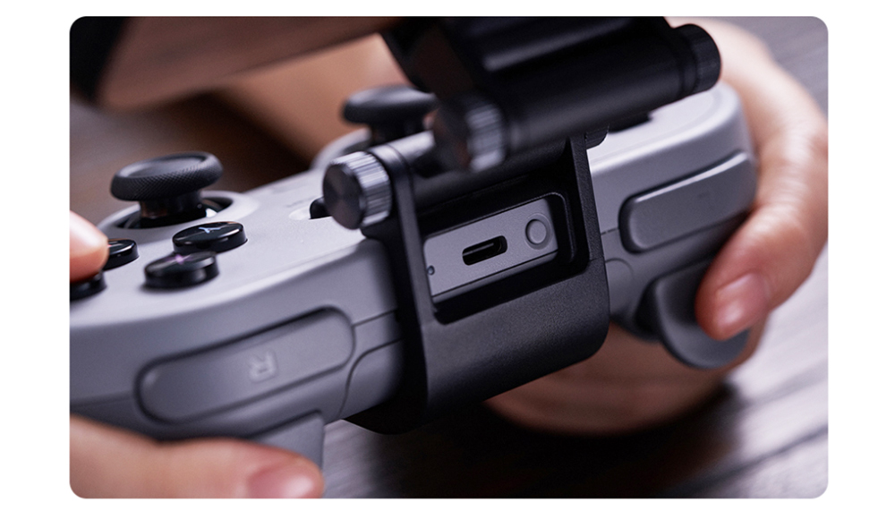 8BitDo Mobile Phone holder Gaming Clip for Pro 2 Controllers Adjustable - Black
