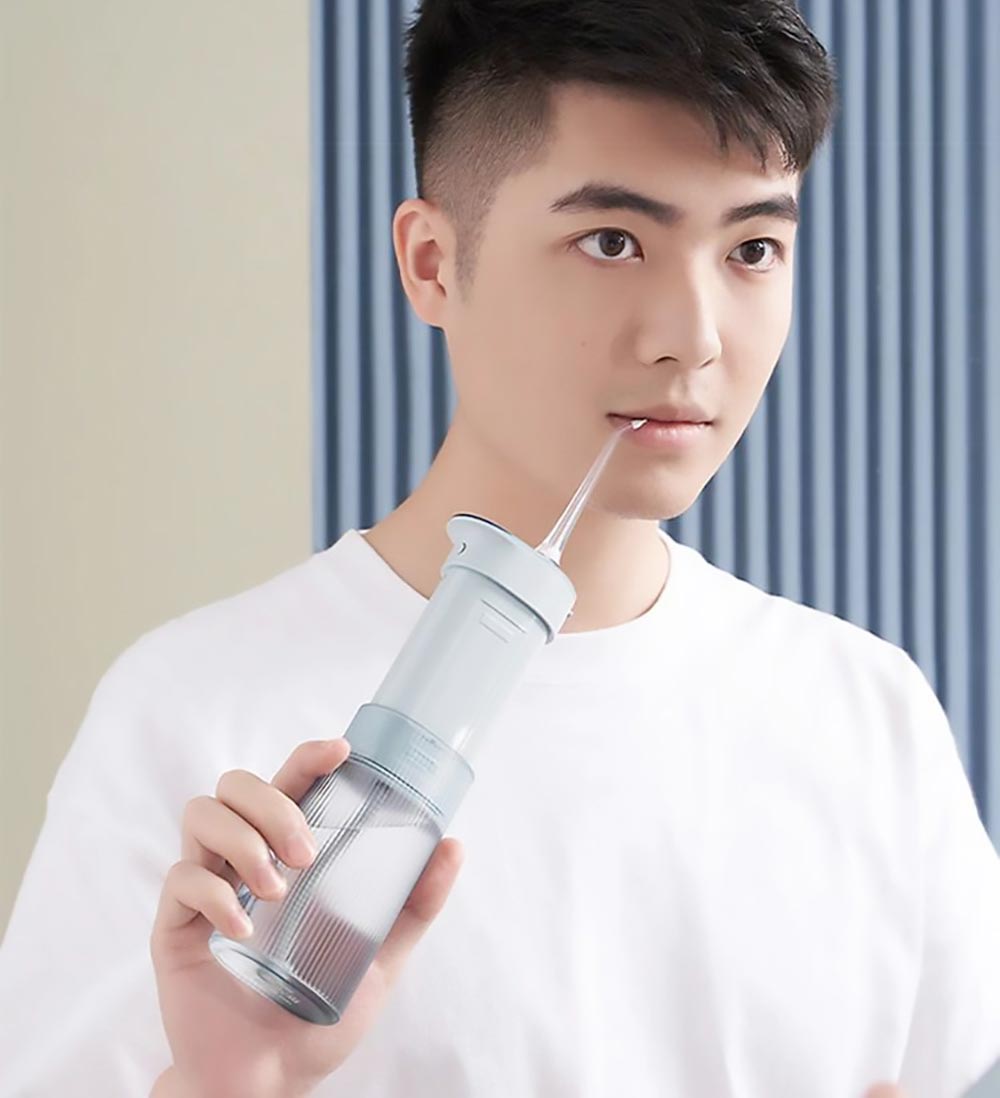 SOOCAS W1 Portable Pull-Out Oral Irrigator 4 Frequency Conversion Modes IPX7 Waterproof Intelligent Power-off