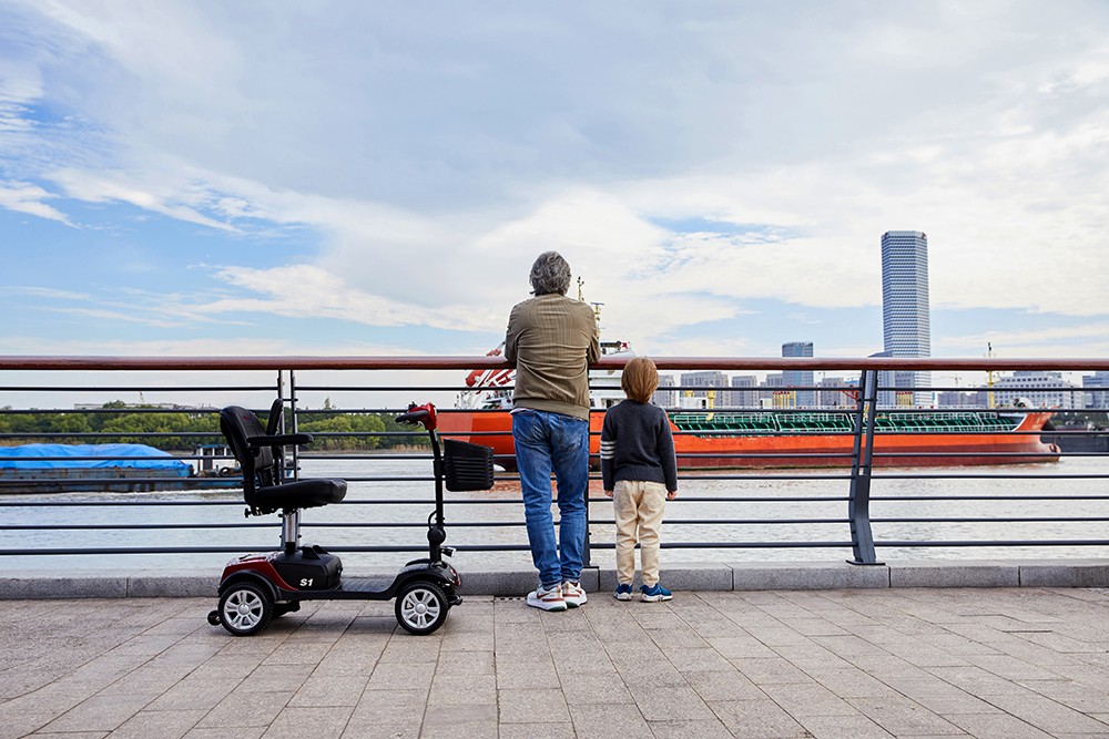 Sweetrich 1000S 300W Folding 4 Wheels Electric Mobility Scooter for Elderly and Disabled - Red