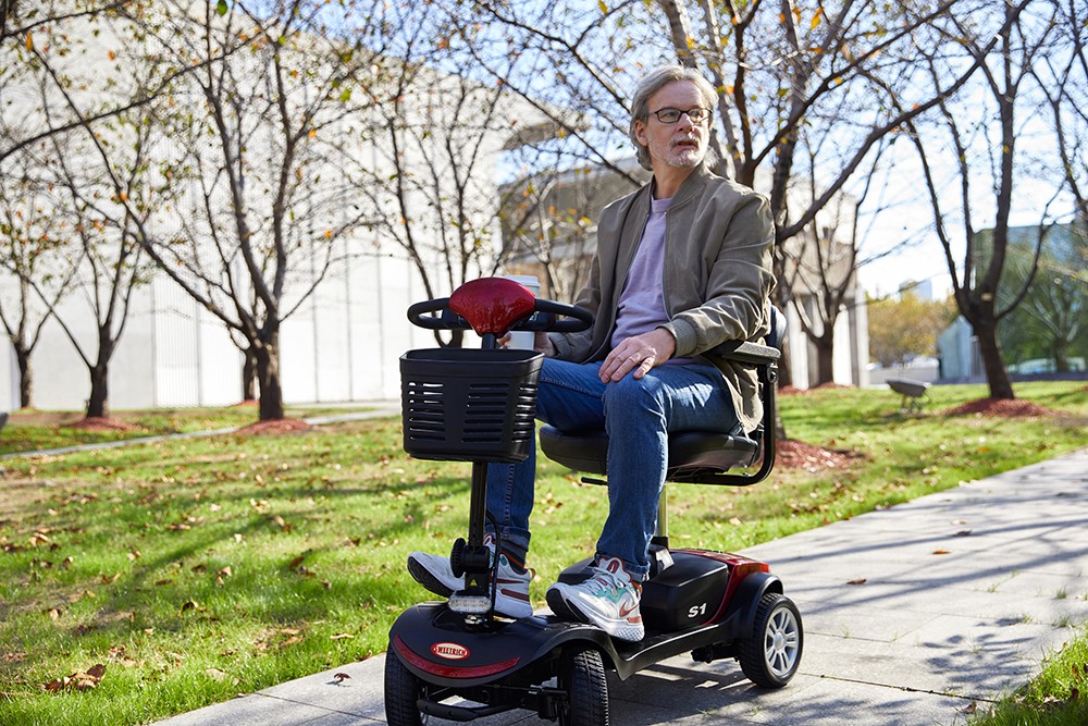 Sweetrich 1000S 300W Folding 4 Wheels Electric Mobility Scooter for Elderly and Disabled - Red