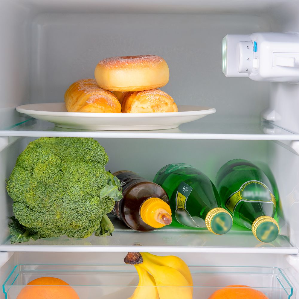 Best deal โ๏ธ Fridge-freezer Double-door, 60L Total Volume, 22L Freezer Volume, 38L Refrigerate Volume 172 kWh/annum, -27 -13 Celsius ๐ 17 Fridge-freezer Double-door, 60L Total Volume, 22L Freezer Volume, 38L Refrigerate Volume 172 kWh/annum, -27 -13 Celsius