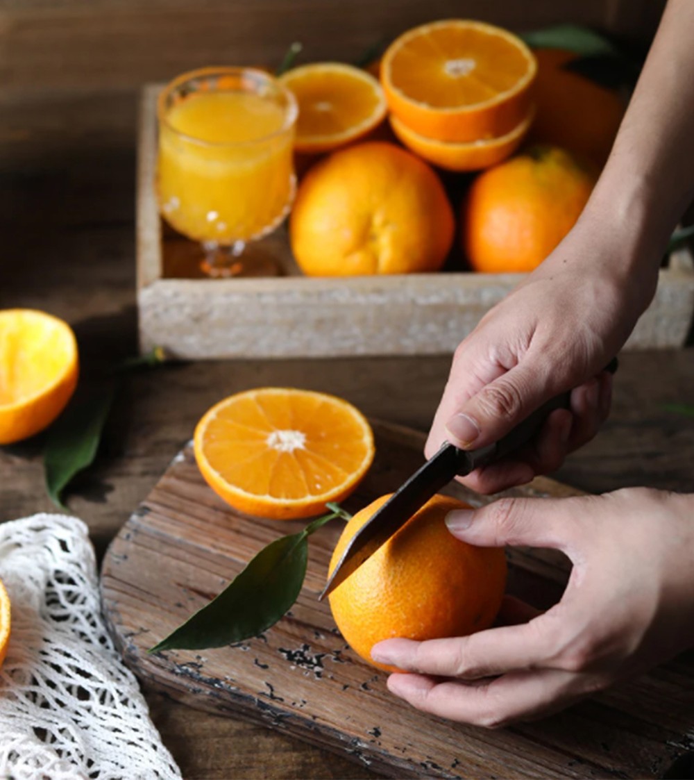 Sonifer SF5514 25W Electric Juicer Machine, 1L Hand Press Citrus Juicer Maker Extractor Lemon Pomegranate Fruit Squeezer