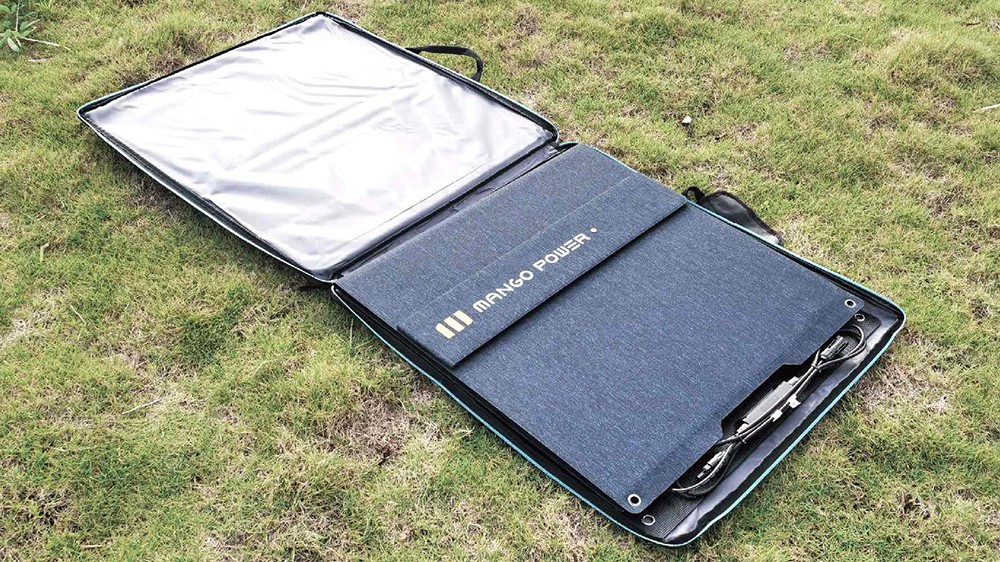 Mango Power 200W Portable Foldable Solar Panel, 22% High Conversion Rate, IP67 Waterproof