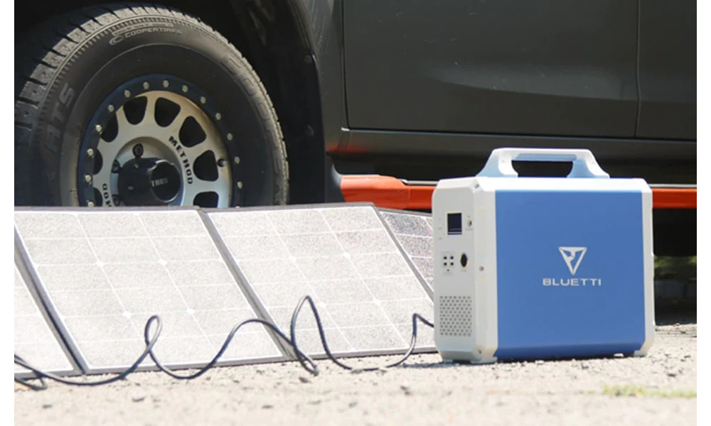 BLUETTI Poweroak EB150 Power Station, 1500 Wh/1000 W (101351 mAh/14.8 V), Battery Generator with Lithium Battery, 2xAC Outlets(Standard AC230 V EU Plug), 1xDC12 V for Car, 1xPD Type C (max. 45 W) for USB-C and 4xUSB 5V/3A Outputs, for Outdoor - Black