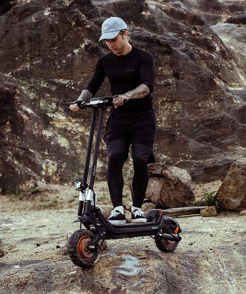 G63 Electric Scooter 11 Inch Pneumatic Off-road Tires 1200W*2 Dual Motors 48V 20Ah Battery 34.2 MPH Max Speed 31 Miles  Range Tuya APP Control Removable Battery Black