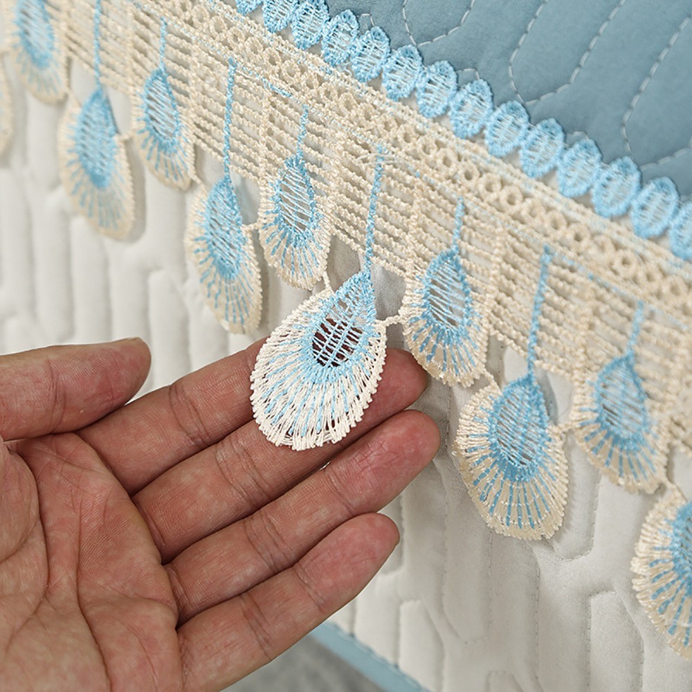 90-70cm Feather Embroidery Quilted Couch Cover - Blue