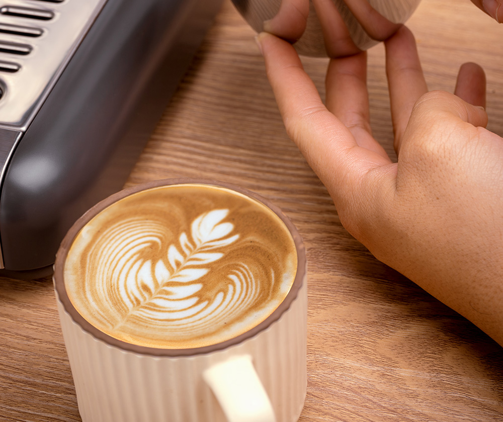 Kávovar HiBREW H7A Espresso, tlak 20 barov, systém dvoch kotlov, 30 úrovní mletia, kapacita 250 g kávových zŕn, dotykový LCD displej