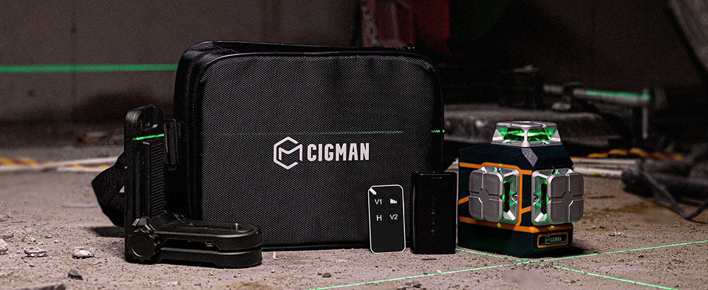 CIGMAN CM-801 3x360° samonivelačná laserová vodováha, 3D zelený kríž, IP54, s dvoma nabíjateľnými batériami, diaľkovým ovládačom a magnetickým držiakom v tvare L