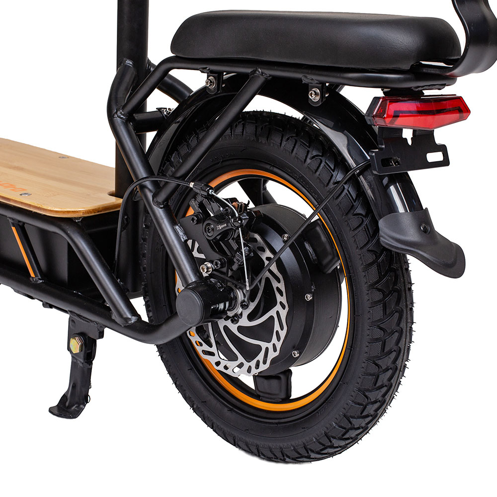 KuKirin C1 Pro Electric Scooter, 500W motor, 48V 26Ah batéria, 14-palcová pneumatická pneumatika, max. dojazd 100 km, skladanie jedným kliknutím, zadné sedadlo & predný úložný kôš, pedále z masívneho dreva, spätné zrkadlo Turn signal light - čierne