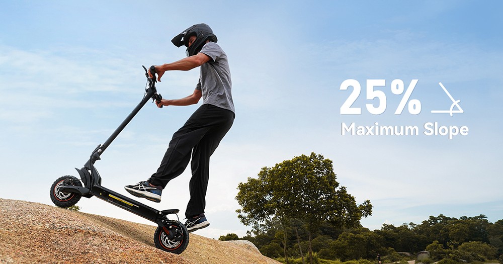 iScooter iX7 Pro Electric Scooter, 2*1000W Motor, 48V 17.5Ah batéria, 10-palcové terénne pneumatiky, max. rýchlosť 60 km/h, dojazd 80 km, predné a zadné kotúčové brzdy, dvojité odpruženie