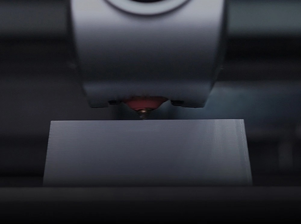 Creality K1C 3D-Drucker, 600 mm/s H&ouml;chstgeschwindigkeit, KI-Kamera, Schnellwechseld&uuml;se, Ganzmetall-Extruder, druckt Kohlefaser, Luftfilter und Lautlosmodus