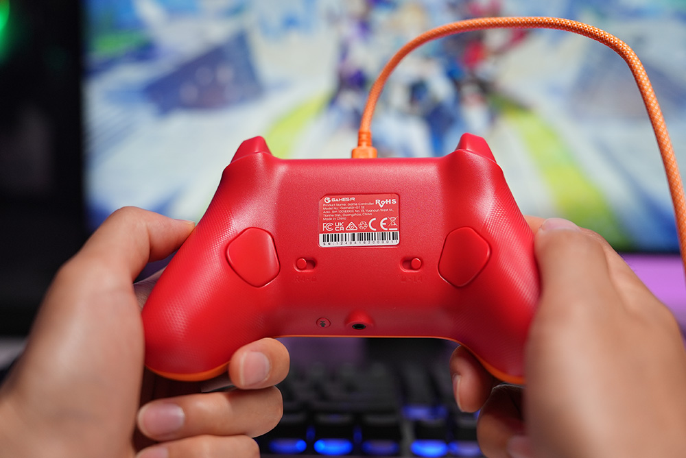 [Xbox Certified] Gamesir G7 SE Wired Game Controller, Hall Effect Sticks, 1-month Free XGPU - Orange