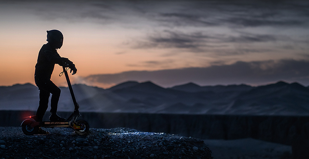 KuKirin G3 Elektroroller, 1200 W Heckmotor, 50 km/h H&ouml;chstgeschwindigkeit, 52 V 18 Ah Lithiumbatterie, 70 km Reichweite, Scheibenbremse, 120 kg Tragkraft