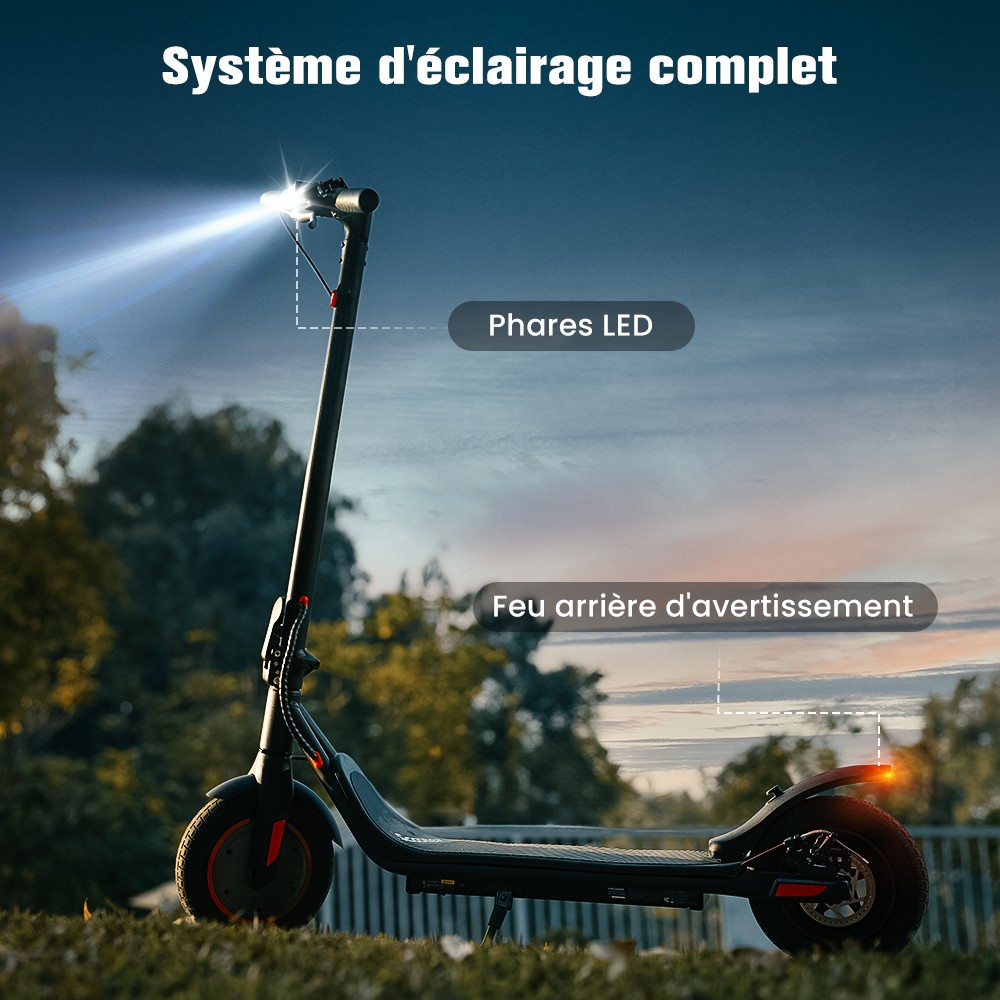 iScooter i9M Trottinette électrique, moteur 500 W, batterie 42 V 7,5 Ah, pneus pneumatiques 10 pouces, vitesse maximale 35 km/h, autonomie 30 km, frein électronique avant et frein à disque arrière, contrôle par application, écran LCD