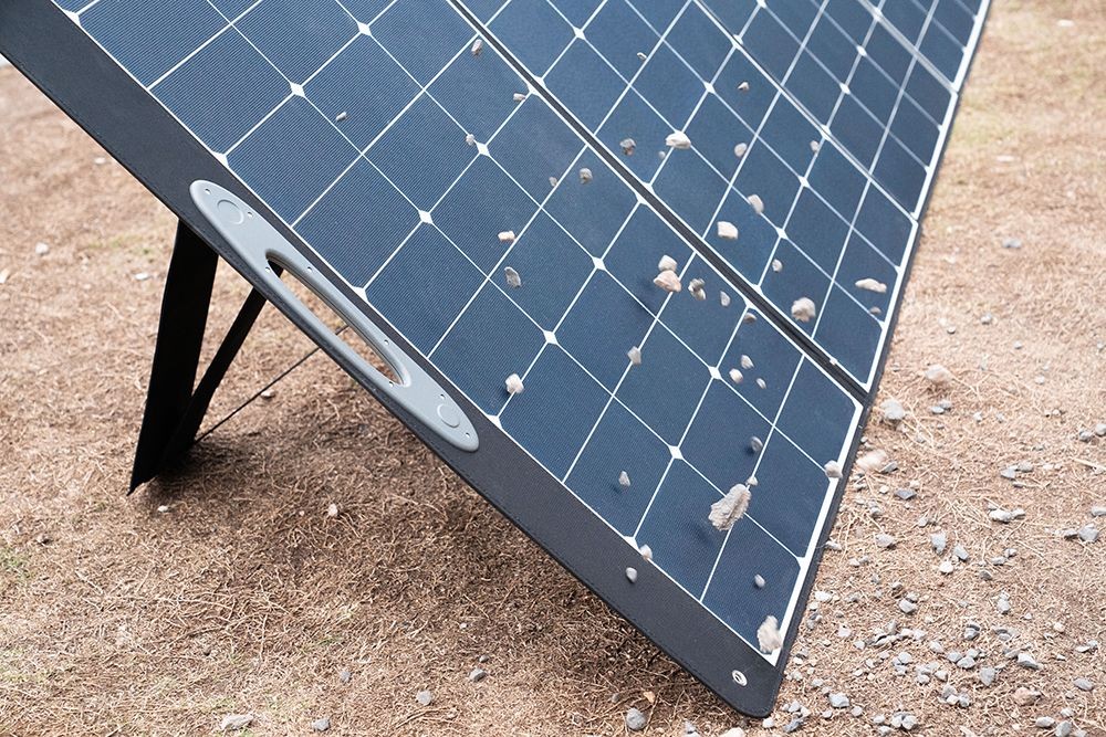 LANPWR 2400 Pro Syst&egrave;me Solaire de Balcon 2040Wh + 1x PV400 Panneau Solaire Pliable 400W