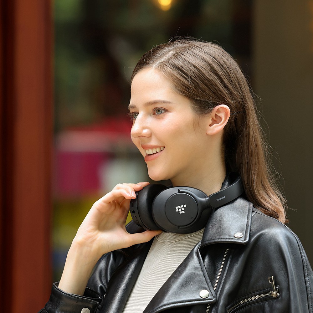 Refurbished Tronsmart SOUNFII Q20S Hybrid ANC Headphones, Bluetooth 5.3, Hybrid Active Noise Cancellation, 60 Hours Playtime, Hi-Res Audio, 90° Swiveling Earpads, Pair with 2 Devices, Tronsmart App Control - Black