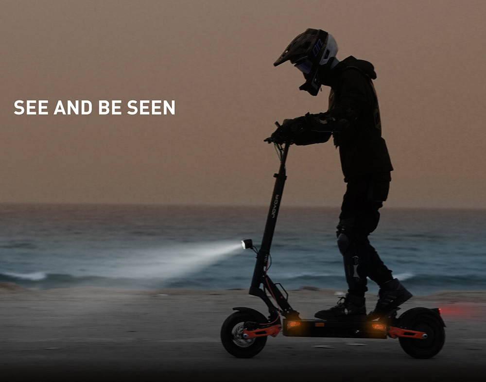 Joyor T6 Electric Scooter, 600W motor, 48V 18Ah batéria, 10 palcové pneumatiky, max. rýchlosť 48 km/h, dojazd 70 km, predné a zadné mechanické kotúčové brzdy, predné a zadné hydraulické pružinové tlmiče