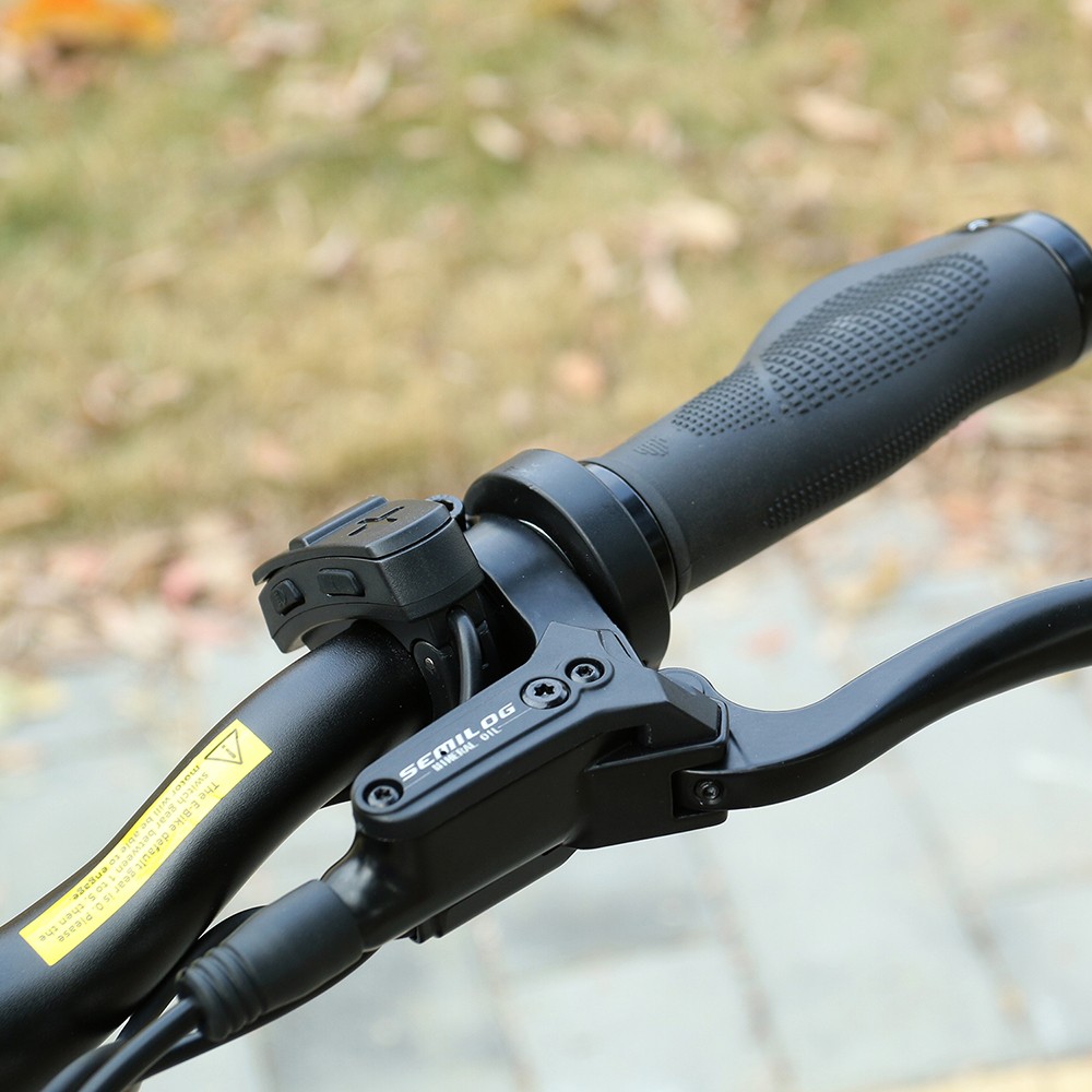 Elektrobicykel SAMEBIKE LO26-Plus, 1000W motor, 48V 15Ah batéria, 26-palcové pneumatiky, max. rýchlosť 45 km/h, dojazd 100 km, hydraulické kotúčové brzdy, dvojité nastaviteľné odpruženie, Shimano 7-rýchlostný - sivý