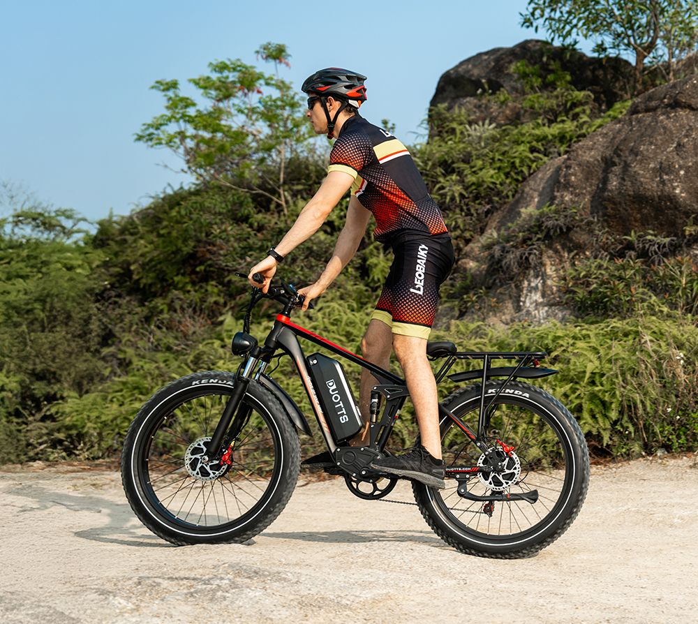 DUOTTS S26 Elektrofahrrad, 750 W*2 Motor, 50 km/h Höchstgeschwindigkeit, 26*4,0 Zoll aufblasbare Reifen, 48 V 19,2 Ah LG Akku, 120 km Reichweite