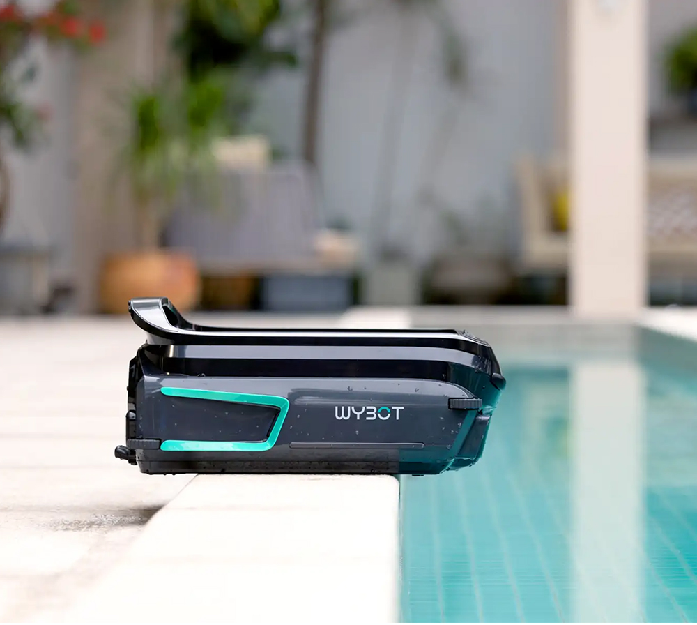 WYBOT F1 Solar Pool Skimmer Robot, 8H Runtime, App Control, Smart Obstacle Avoidance, Anti-Tangle/Leak/Strand, Edge Cleaning, Black