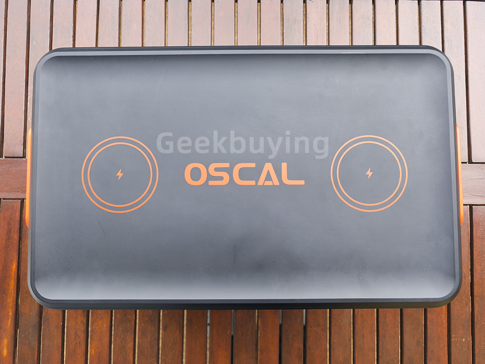 Blackview Oscal PowerMax 2400 Pro Powerstation 2016Wh + 1x PM200 Pro 200W faltbares Solarpanel