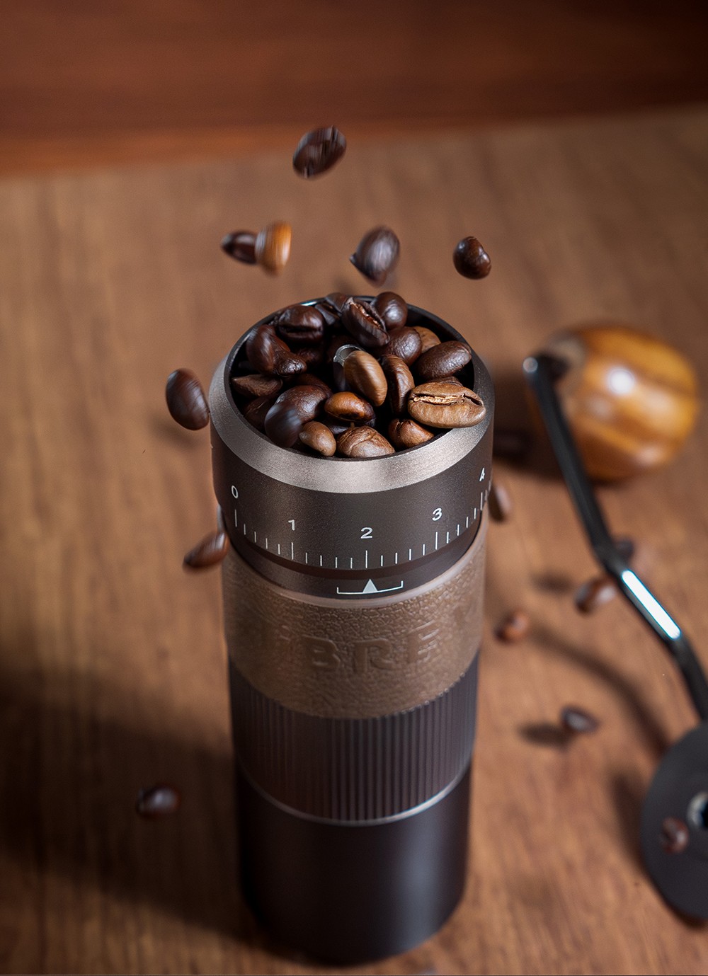 HIBREW G4B Manuálny mlynček na kávu, nastaviteľné nastavenie mletia, pre domácnosť, kanceláriu a vonkajšie použitie