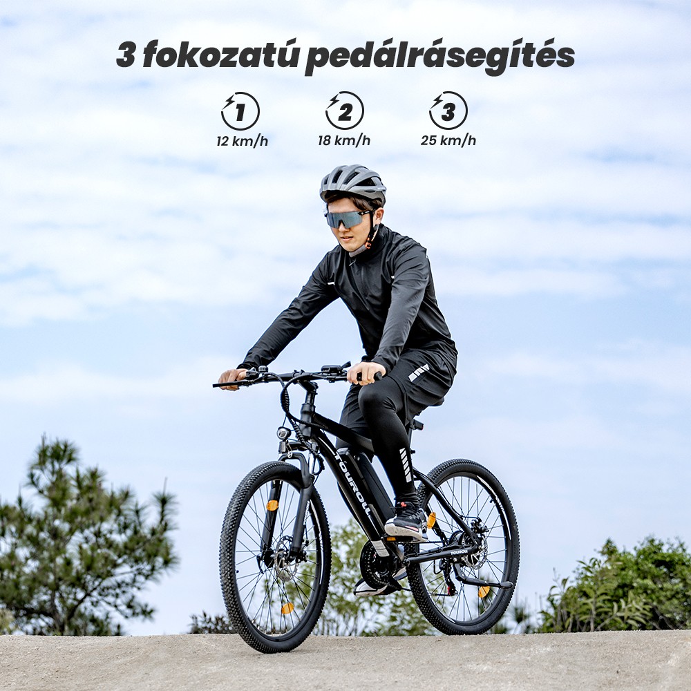 Touroll U1 26 h&uuml;velykes elektromos hegyiker&eacute;kp&aacute;r 250 W-os motorral, 36 V 13 Ah kivehető akkumul&aacute;torral, 65 km-es max. hat&oacute;t&aacute;vols&aacute;ggal, Shimano 21 sebess&eacute;ges hajt&aacute;sl&aacute;nccal, Shimano 21 sebess&eacute;ges t&aacute;rcsaf&eacute;kkel, IPX4 v&iacute;z&aacute;ll&oacute;s&aacute;ggal - fekete