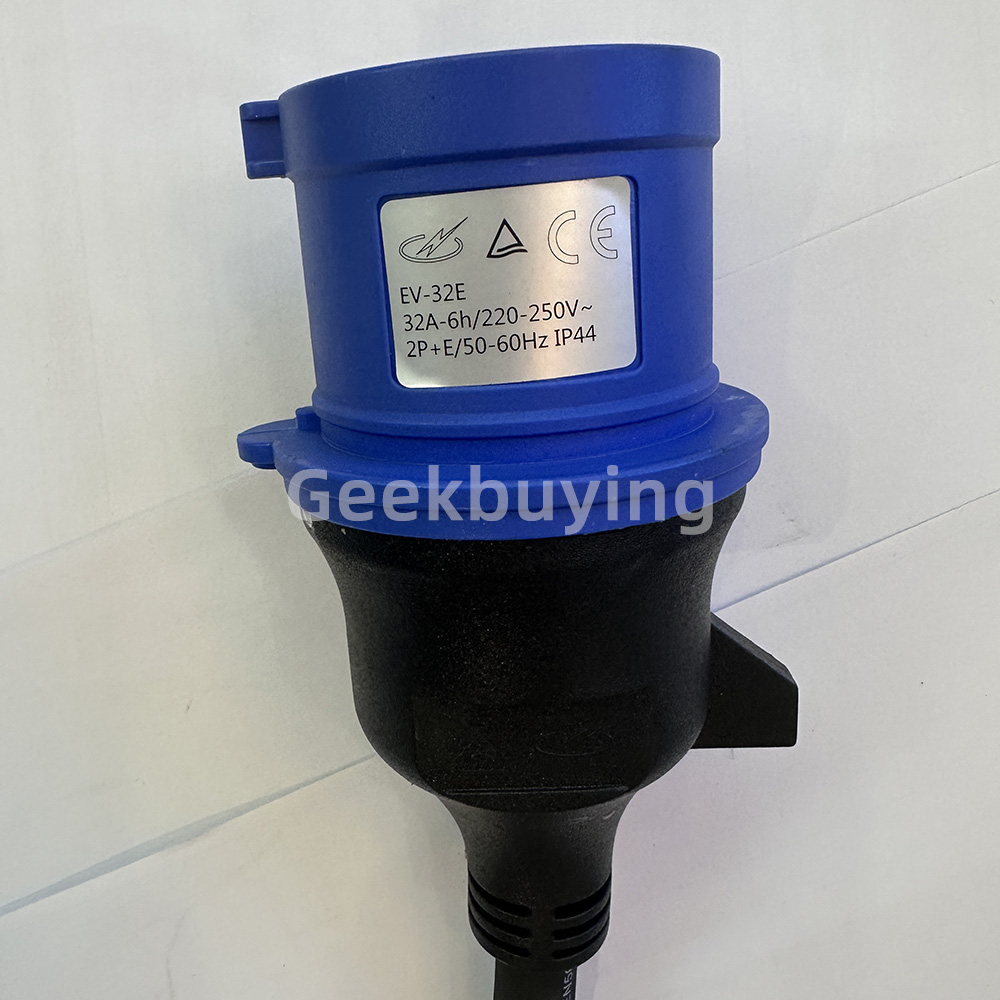 Oscal EV7000 Smart Wandmontierter EV-Lader (EU-Stecker) mit RFID-Kartenzugang & App-Steuerung, kompakt & leistungsstark, schneller, intelligenter, sicherer - Wei&szlig;