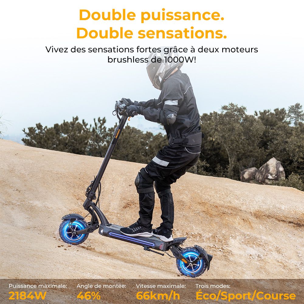 Trottinette &eacute;lectrique Ausom SR1, moteur 2 x 1&nbsp;000 W, batterie 52 V 20,8 Ah, pneus 10 pouces, vitesse maximale 65 km/h, autonomie 95 km, freins &agrave; disque hydrauliques avant et arri&egrave;re, suspension &agrave; bras oscillant