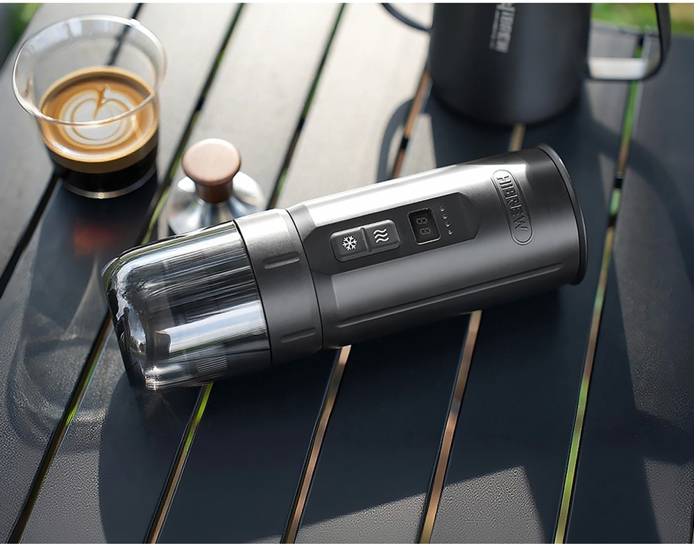 HiBREW H4C Ultra Portable Espresso Maker, bezdrôtový ohrev, 20 barov, 100 ml nádržka na vodu, odnímateľná batéria - čierny
