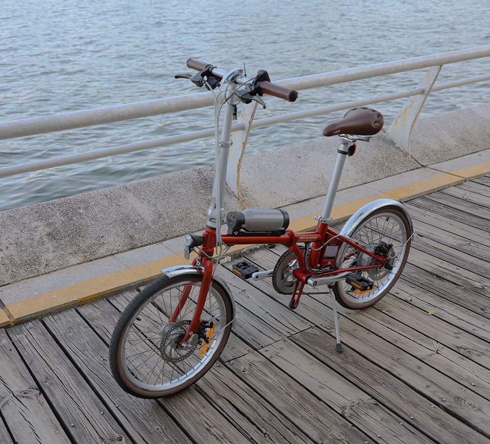 ONESPORT OT02 Skladací elektrický bicykel, 250W motor, 36V 5.2Ah batéria, 16 palcové pneumatiky, max. rýchlosť 25km/h, dojazd 25km, V-typ brzdy - červený