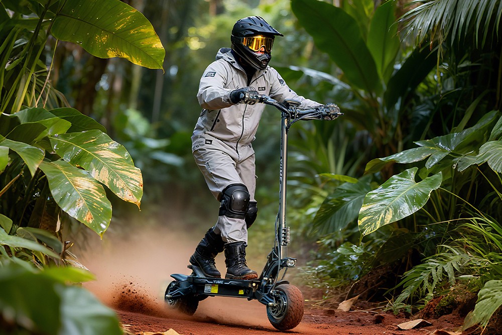 YUME HAWK Pro Elektroroller, 10 x 4,5 Zoll schlauchlose Straßenreifen, 3000 W x 2 Motoren, 60 V 30 Ah Akku, 50 mph Höchstgeschwindigkeit