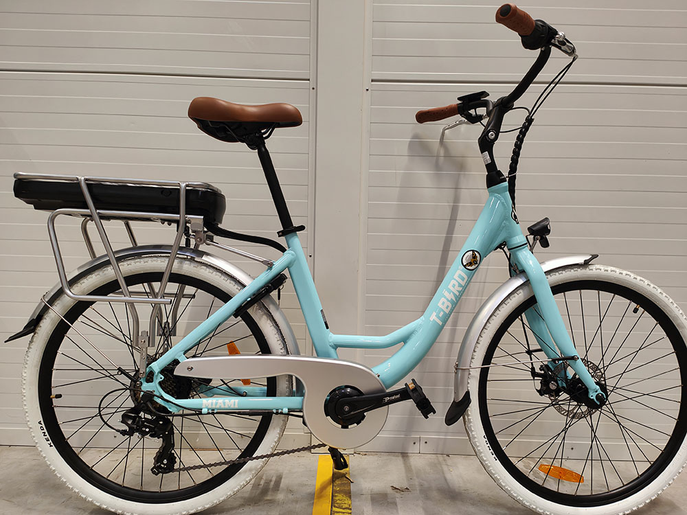 Elektrický bicykel Miami-26, 250W motor, 36V 14,4Ah batéria, 26*1.95 palcové pneumatiky, max. rýchlosť 25km/h, dojazd 45km, predné & zadné mechanické kotúčové brzdy, Shimano 7-rýchlostný - biely