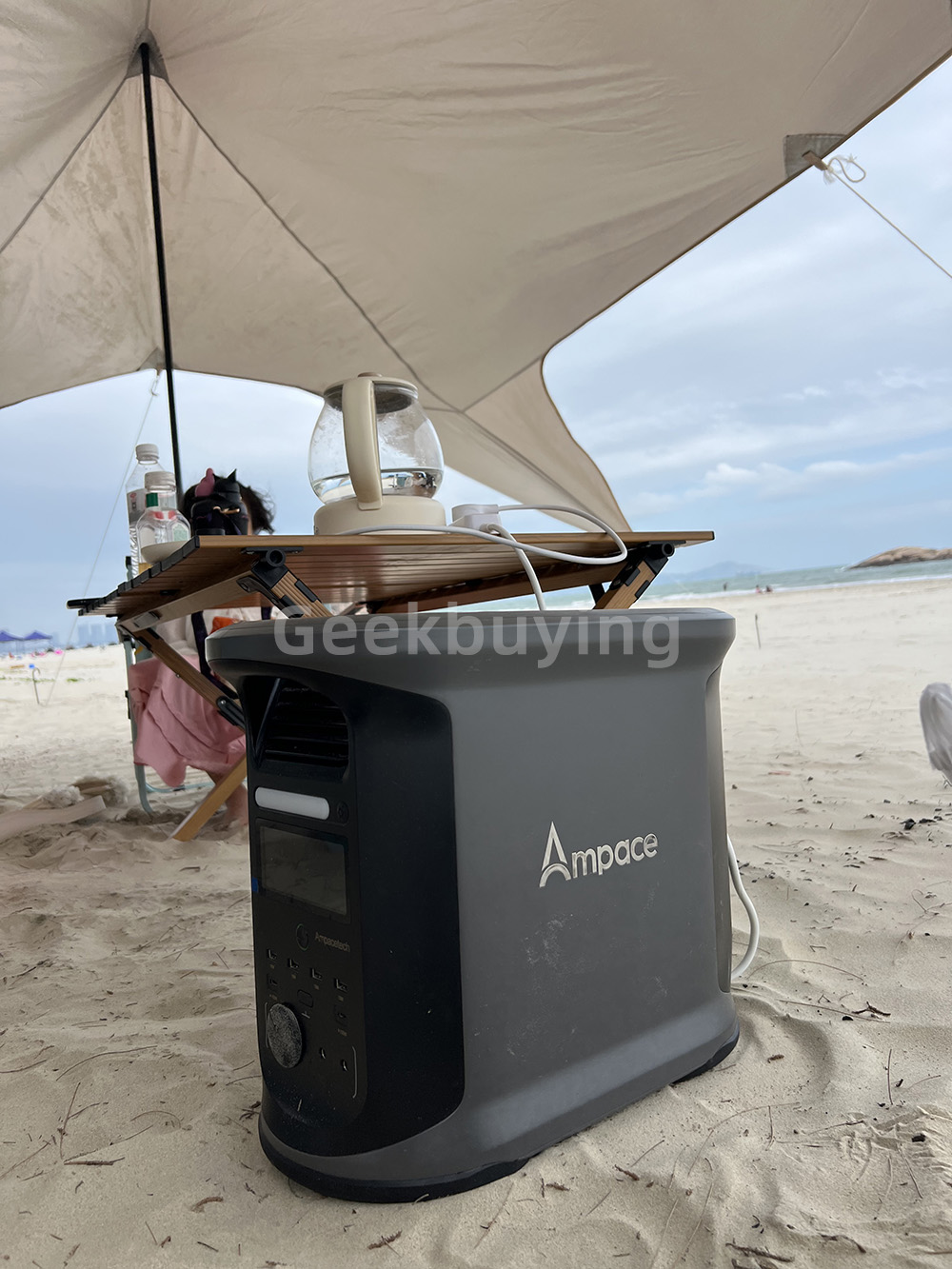 Ampace Andes 1500 Station d'alimentation portable de 1462Wh + 1 SP200 panneau solaire pliable de 200W