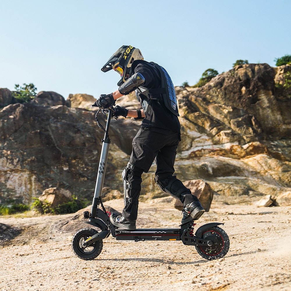 ENGWE Y400 Electric Scooter, 500W Motor, 48V 13.5Ah batéria, 10 palcové pneumatiky, max. rýchlosť 45 km/h, dojazd 50 km, mechanická kotúčová brzda, predný & zadný tlmič - čiernošedý