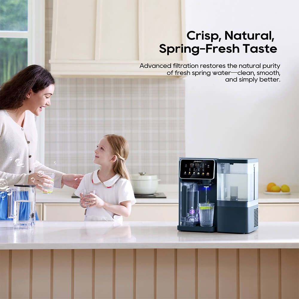 Purificateur d'eau intelligent &agrave; osmose inverse JIMMY R9 Pro, &agrave; poser sur le comptoir&nbsp;: filtration en 7 &eacute;tapes, st&eacute;rilisation UV, r&eacute;servoir de 5,5&nbsp;L et deux carafes de 1&nbsp;L, eau chaude et froide instantan&eacute;es, &eacute;cran tactile LED.