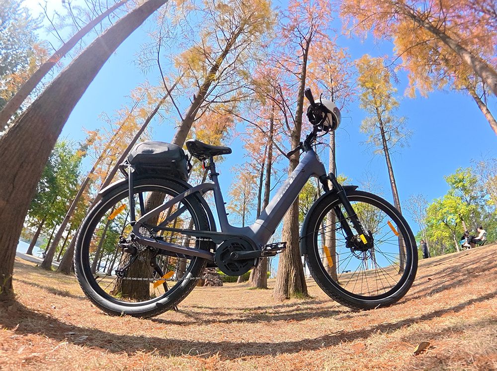 Elektrobicykel TTGO Z5, 250W motor, 36V 18Ah batéria, 27.5 palcové pneumatiky, max. rýchlosť 25 km/h, max. dojazd 130 km, hydraulické kotúčové brzdy, trojitý systém tlmenia nárazov, 9-rýchlostný systém Shimano - modrý