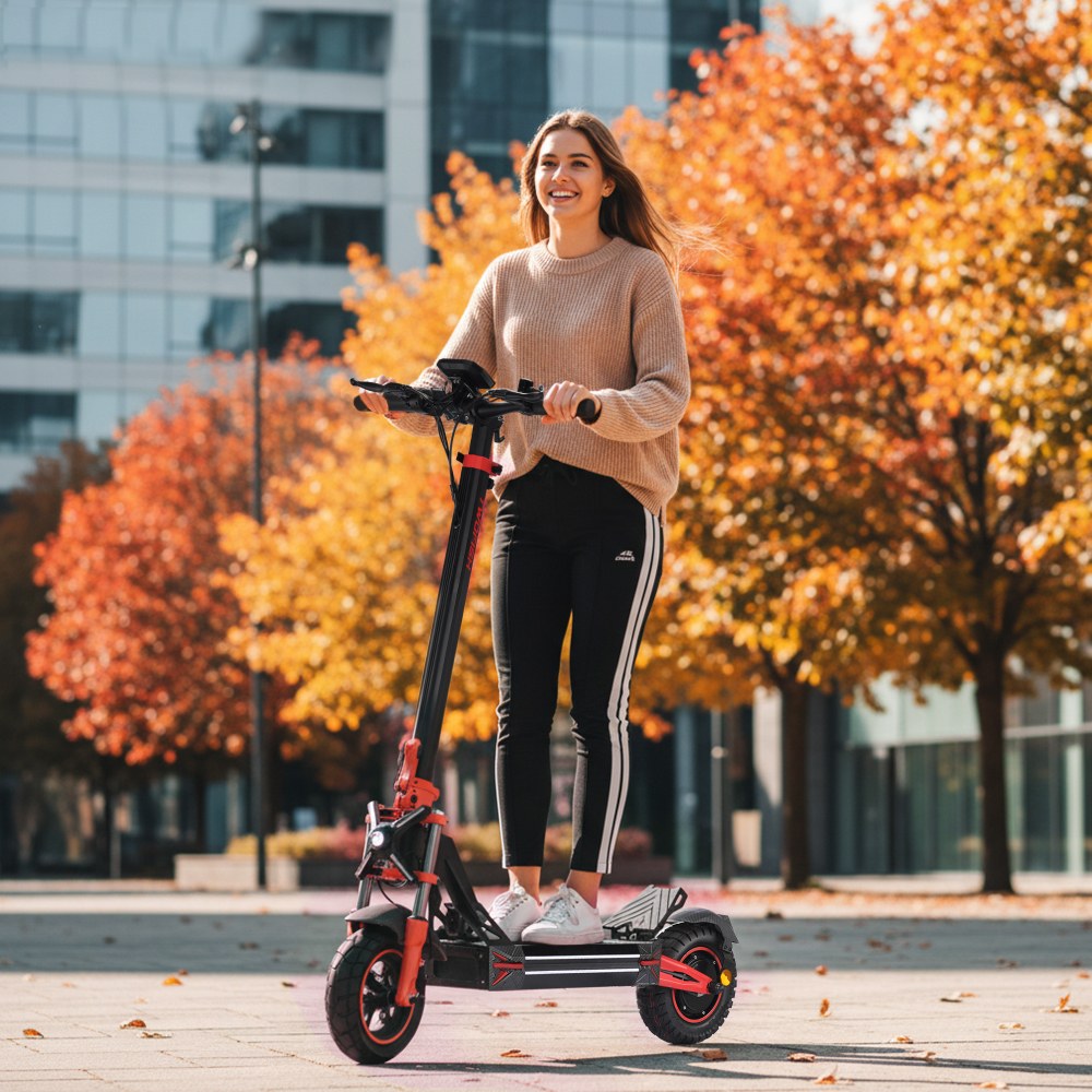 TWOFISH V4 MAX Electric Scooter, 800W motor, 52V 23Ah batéria, 10 palcové pneumatiky, max. rýchlosť 57 km/h, dojazd 60 km, dvojkotúčová brzda, predné & zadné pružinové tlmiče, NFC odomykanie