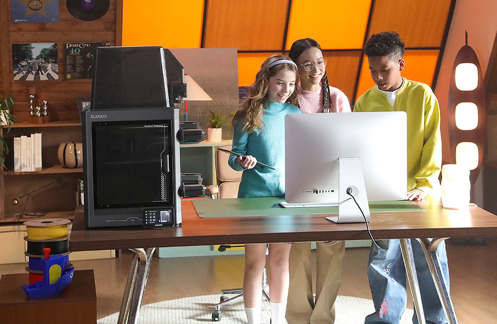 Elego Centauri Carbon 2 Combo 3D Nyomtat&oacute;, 4 Sz&iacute;nű Nyomtat&aacute;s CoreXY 500mm/s Nagy Sebess&eacute;gű, 350&deg;C F&uacute;v&oacute;ka, Sz&eacute;nsz&aacute;las/PLA/ABS Kompatibilis, LED Szalag, 256*256*256mm