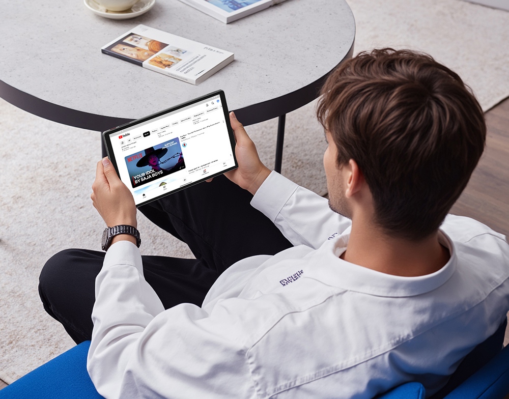 Tablette ALLDOCUBE iPlay 70, &eacute;cran IPS 10,1 pouces 1280 x 800 90 Hz, processeur ASR8662 &agrave; 8 c&oelig;urs, 4 Go de RAM, 128 Go de ROM, Android 15, double cam&eacute;ra 5 MP + 5 MP, 4G LTE, Wi-Fi 6, Bluetooth 5.4, GPS + GLONASS + Beidou + Galileo, batterie 6000 mAh, charge rapide 18 W, deux haut-parleurs