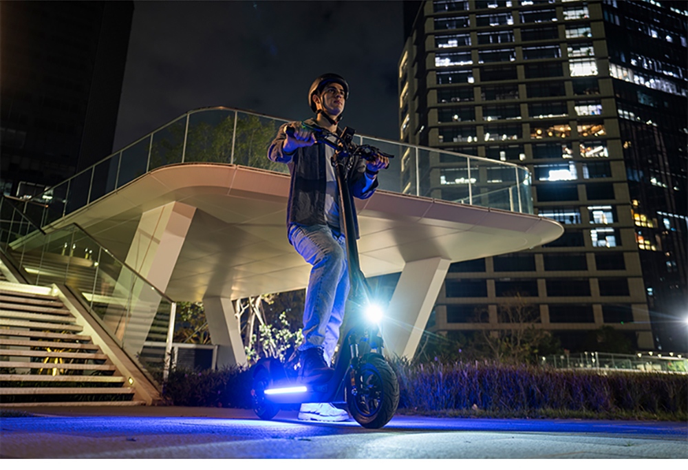 Joyor C10 DGT Electric Scooter, 500W Motor, 48V 10.4Ah batéria, 10 palcové pneumatiky, max. rýchlosť 25 km/h, dojazd 40 km, predná a zadná kotúčová brzda, dvojité predné odpruženie, odomykanie NFC