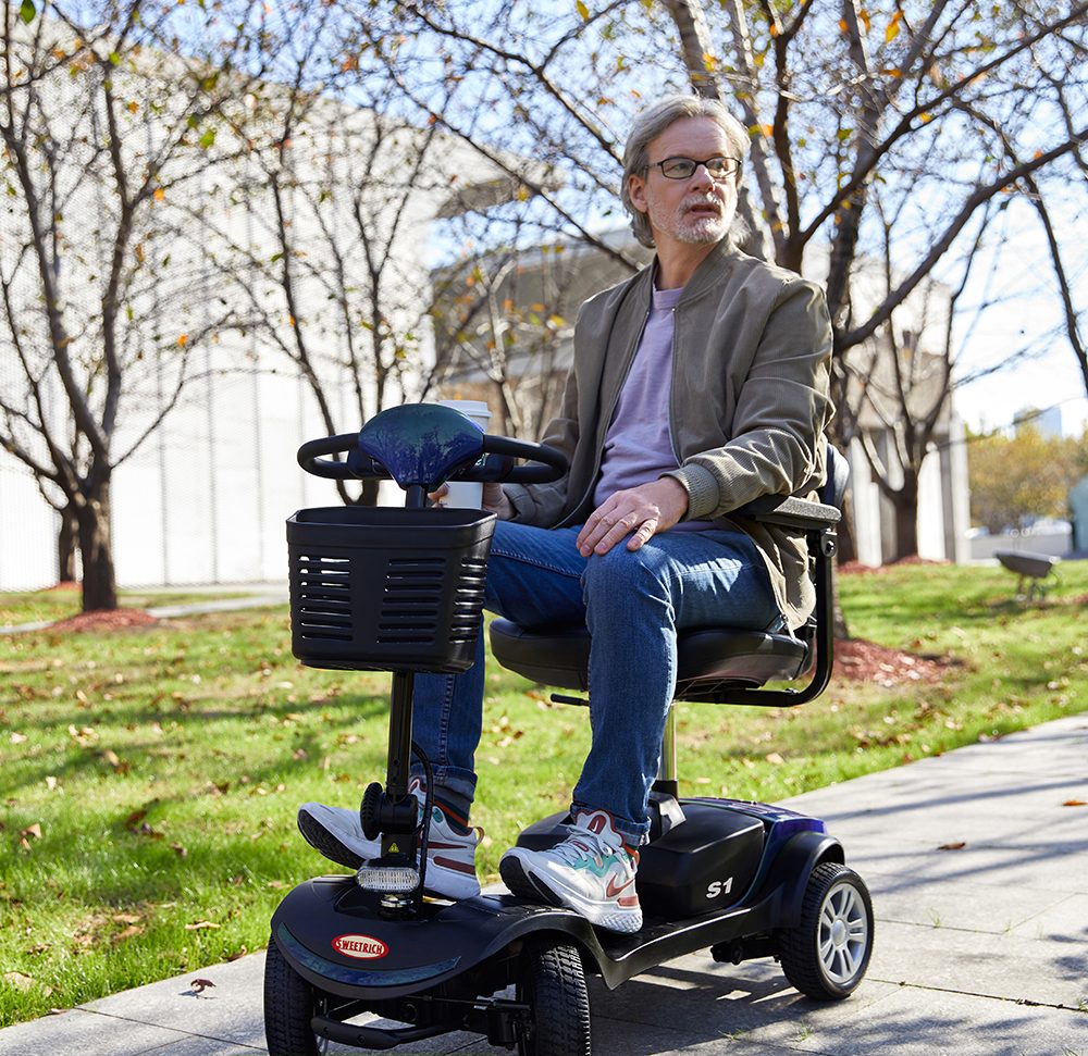 Sweetrich S1 Sport Mobility Scooter, 300W motor, 24V 12Ah batéria, max. rýchlosť 8 km/h, dojazd 15 km - modrý