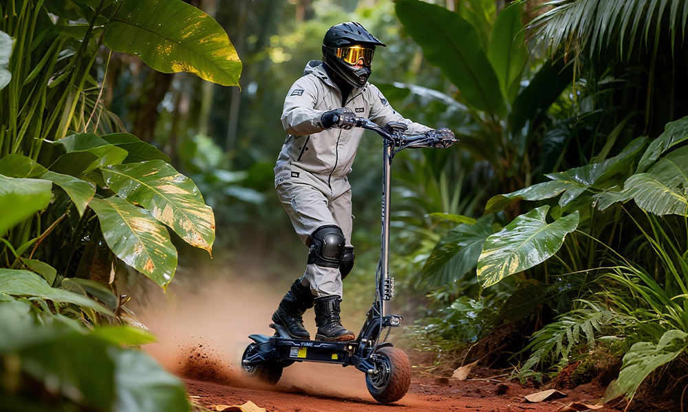 YUME HAWK Pro Trottinette électrique, pneus de route sans chambre à air 10x4,5", moteur 3000 W x 2, batterie 60 V 30 Ah, vitesse maximale 80 km/h, portée maximale 100 km, système de changement de vitesse à 3 vitesses, frein à disque, suspension hydraulique réglable, contrôle par application NFC