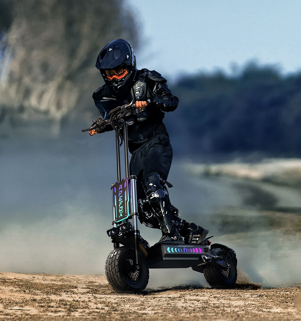 APEFOX T90 Electric Scooter, 2100W*2 Motor, 60V 31.2Ah batéria, 13-palcové pneumatiky, max. rýchlosť 85 km/h, dojazd 100 km, hydraulické kotúčové brzdy, predné dvojité hydraulické odpruženie & zadné dvojité odpruženie