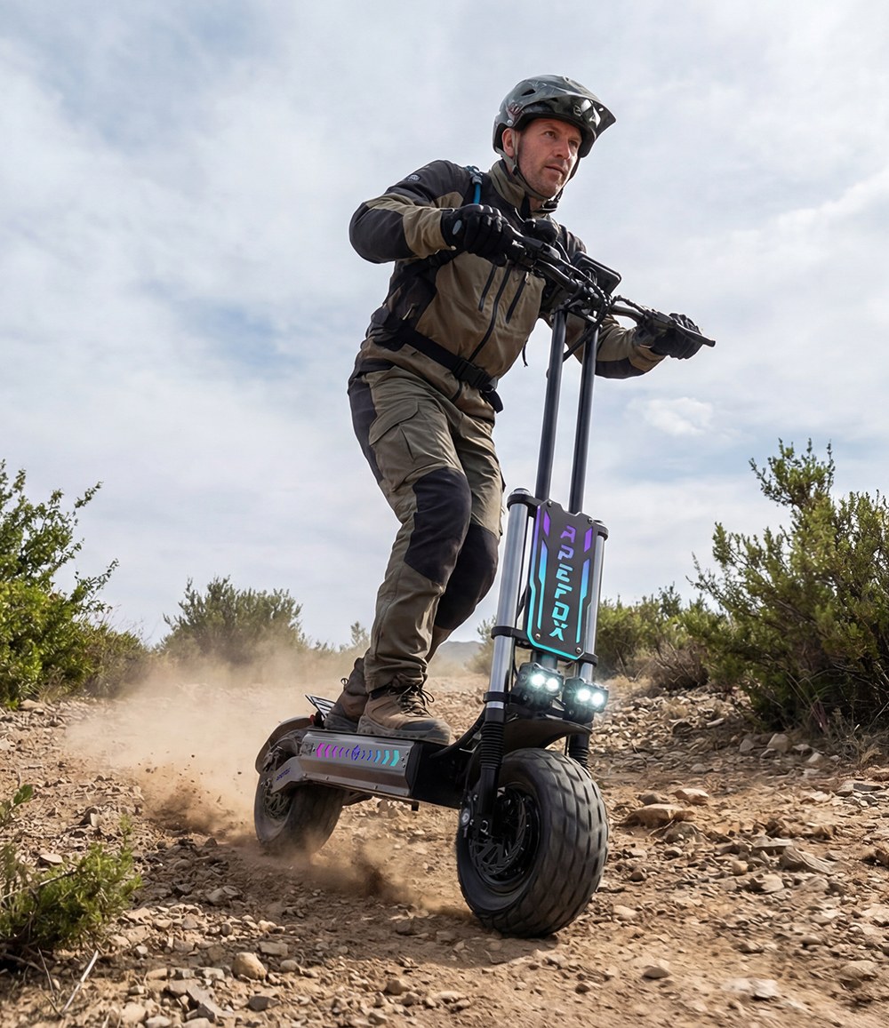 APEFOX T90 Electric Scooter, 2100W*2 Motor, 60V 31.2Ah batéria, 13-palcové pneumatiky, max. rýchlosť 85 km/h, dojazd 100 km, hydraulické kotúčové brzdy, predné dvojité hydraulické odpruženie & zadné dvojité odpruženie