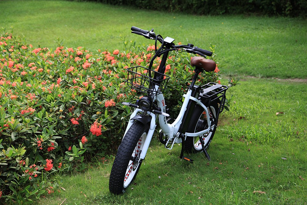 DRVETION CT20 Pro skladací elektrický bicykel, 750W motor, 48V 15Ah batéria Samsung, 25 km/h (odomknutý), dojazd 80 km, 20×4.0" CST Fat Tires, Dual Hydraulic Disc Brakes, 7-Speed, 150kg Max Load - White