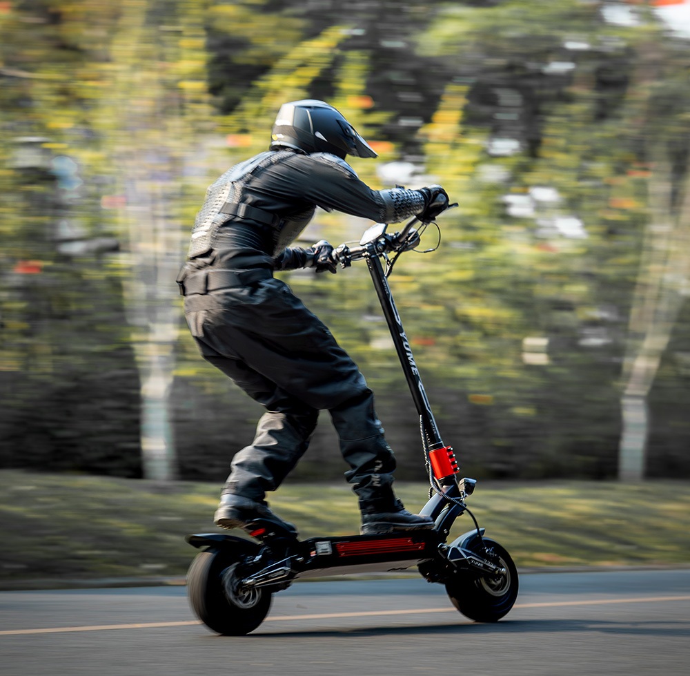 YUME Raptor Electric Scooter, 6000W Dual Motor, 60V 30Ah Battery, 80km/h Speed, 96km Range, 11